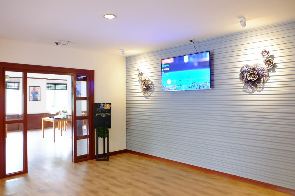 Studio Khon Kaen By Icheck Inn Exterior foto